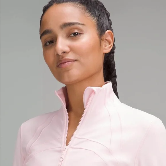 Lululemon Define Cropped Nulu Jacket - Picture 7 of 16